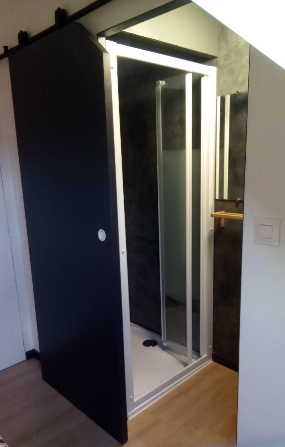 Les Appartements Du 31 - Centre Ville - 3E Etage - 35M2 캥페르 외부 사진